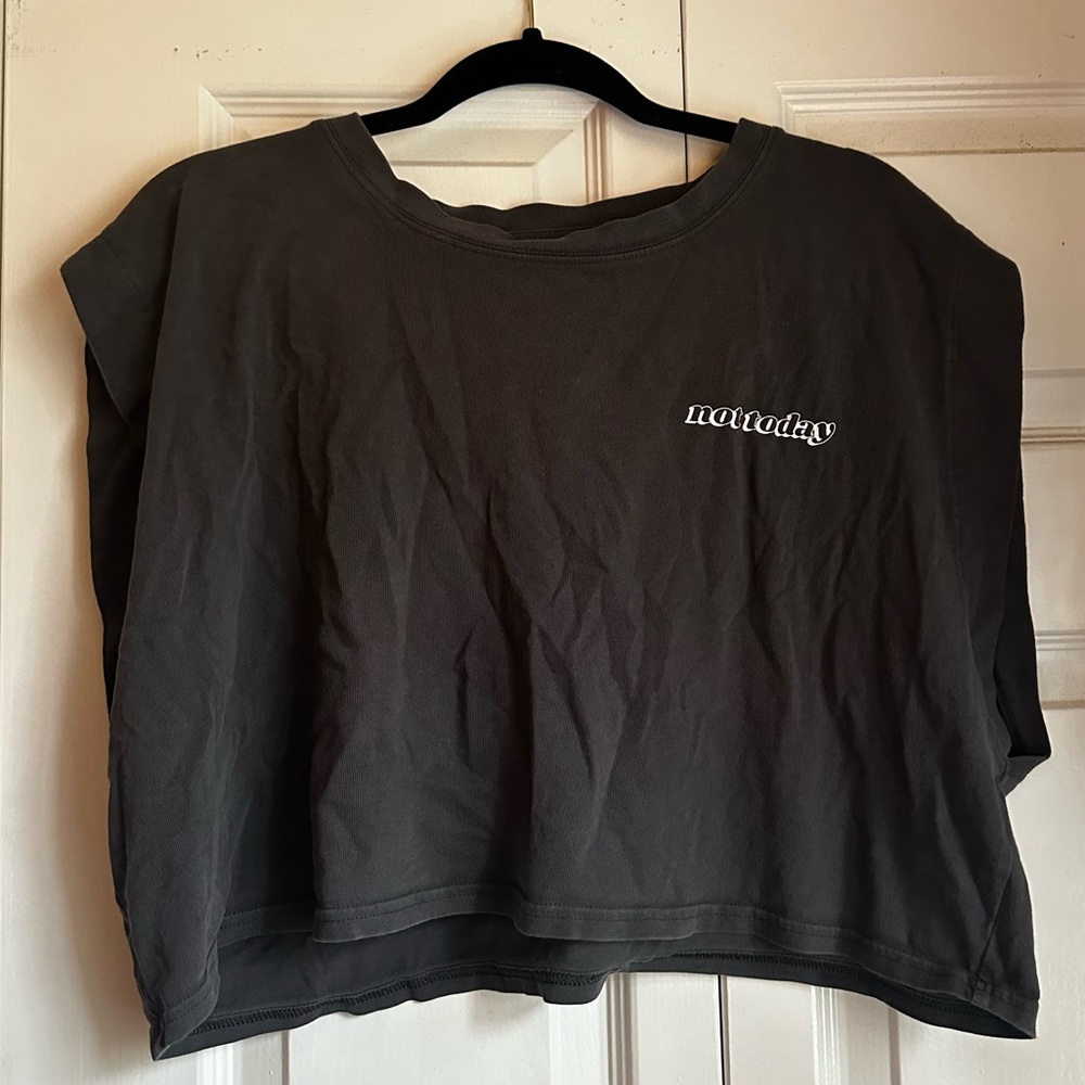 Offline by Aerie “Not Today” Cropped Sleeveless Tee